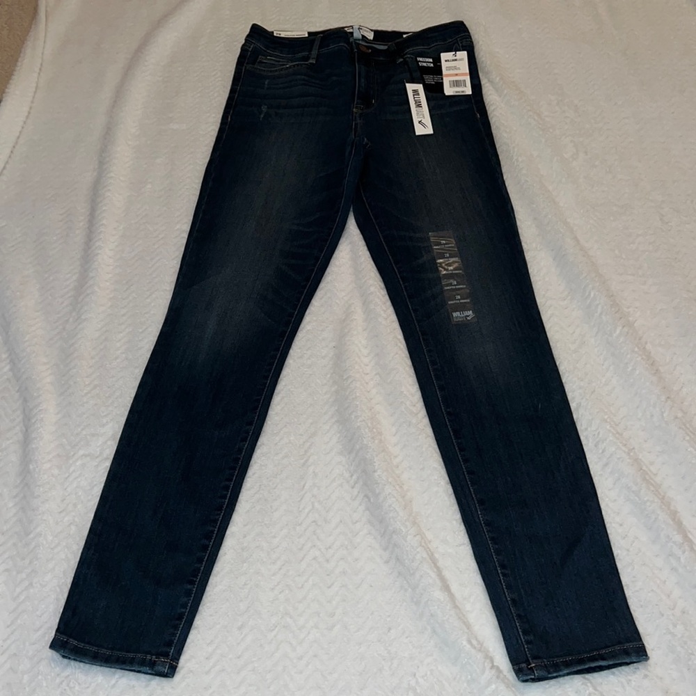 NWT William Rast Skinny Jeans Size 28